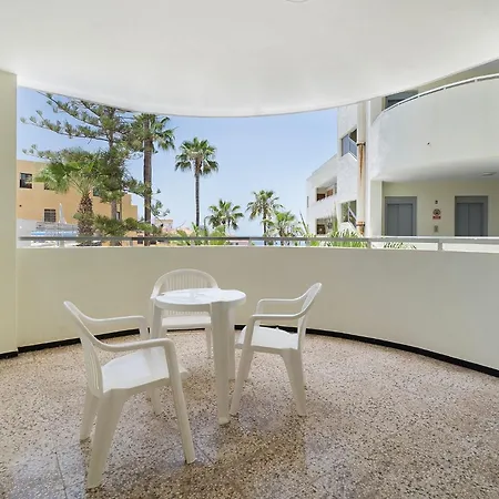 Precioso Arenas Negras Sea View Pool
