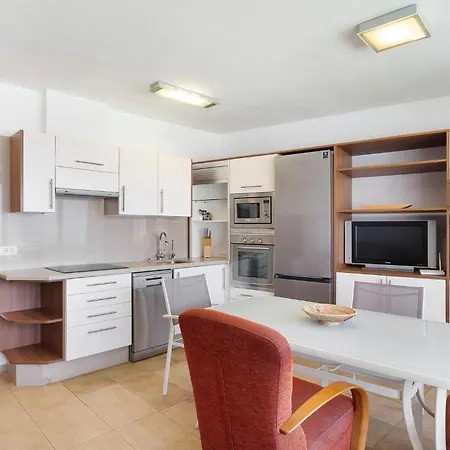 Precioso Arenas Negras Sea View Pool Apartment *